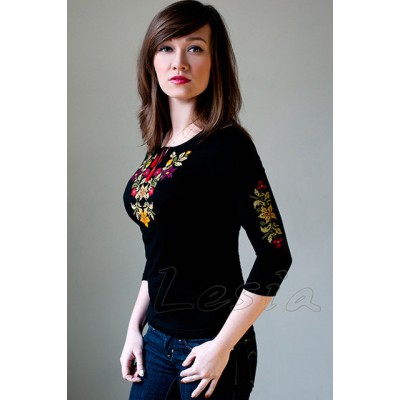 Embroidered t-shirt with 3/4 sleeves "Autumn Flowers" on black